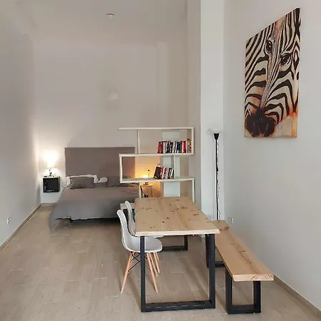 Apartman Vintage Duplex With Jacuzzi