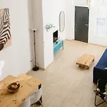 Apartamento Vintage Duplex With Jacuzzi